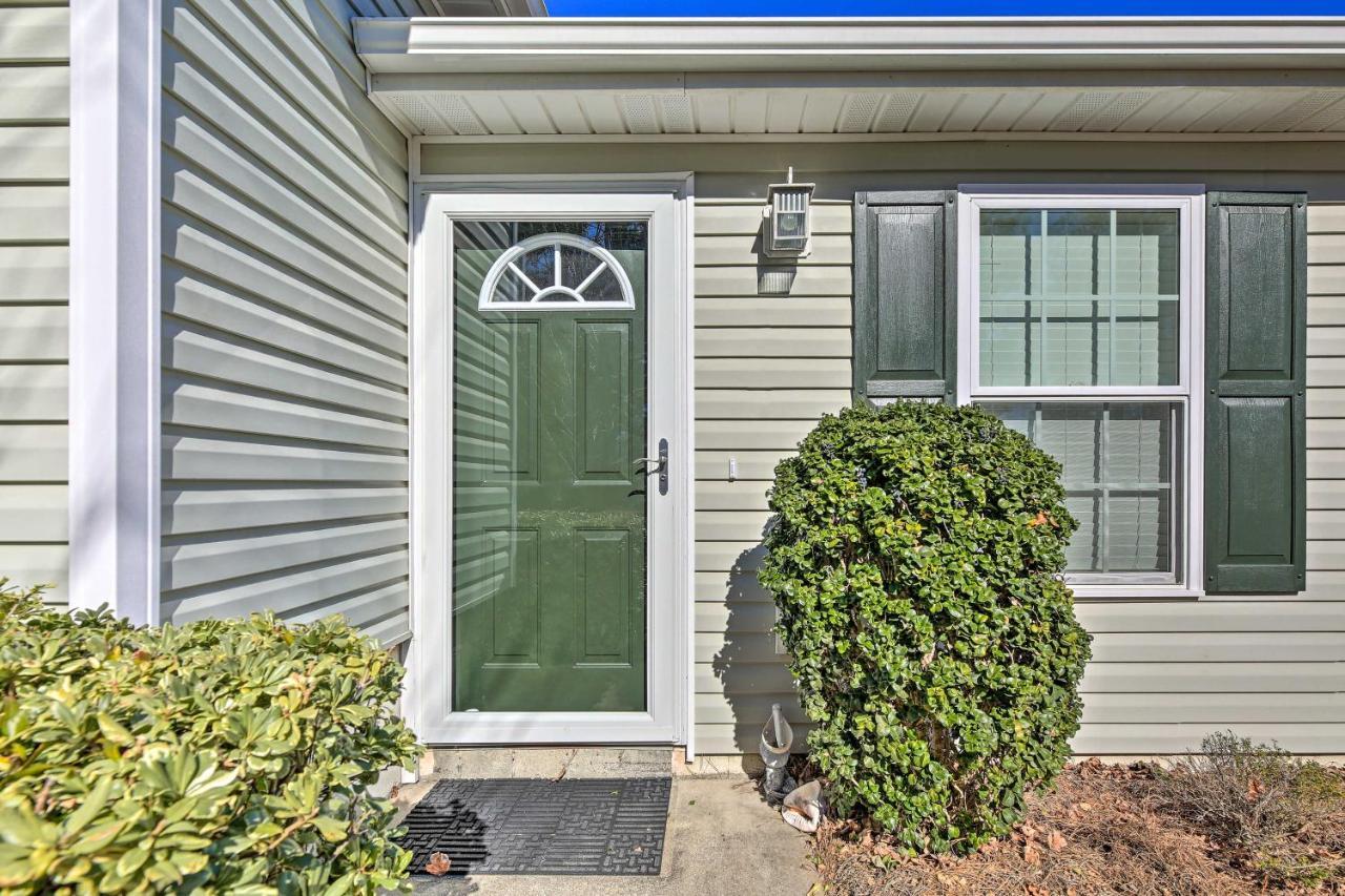 Beaufort Pad With Patio 3 Blocks To Waterfront! Exteriör bild