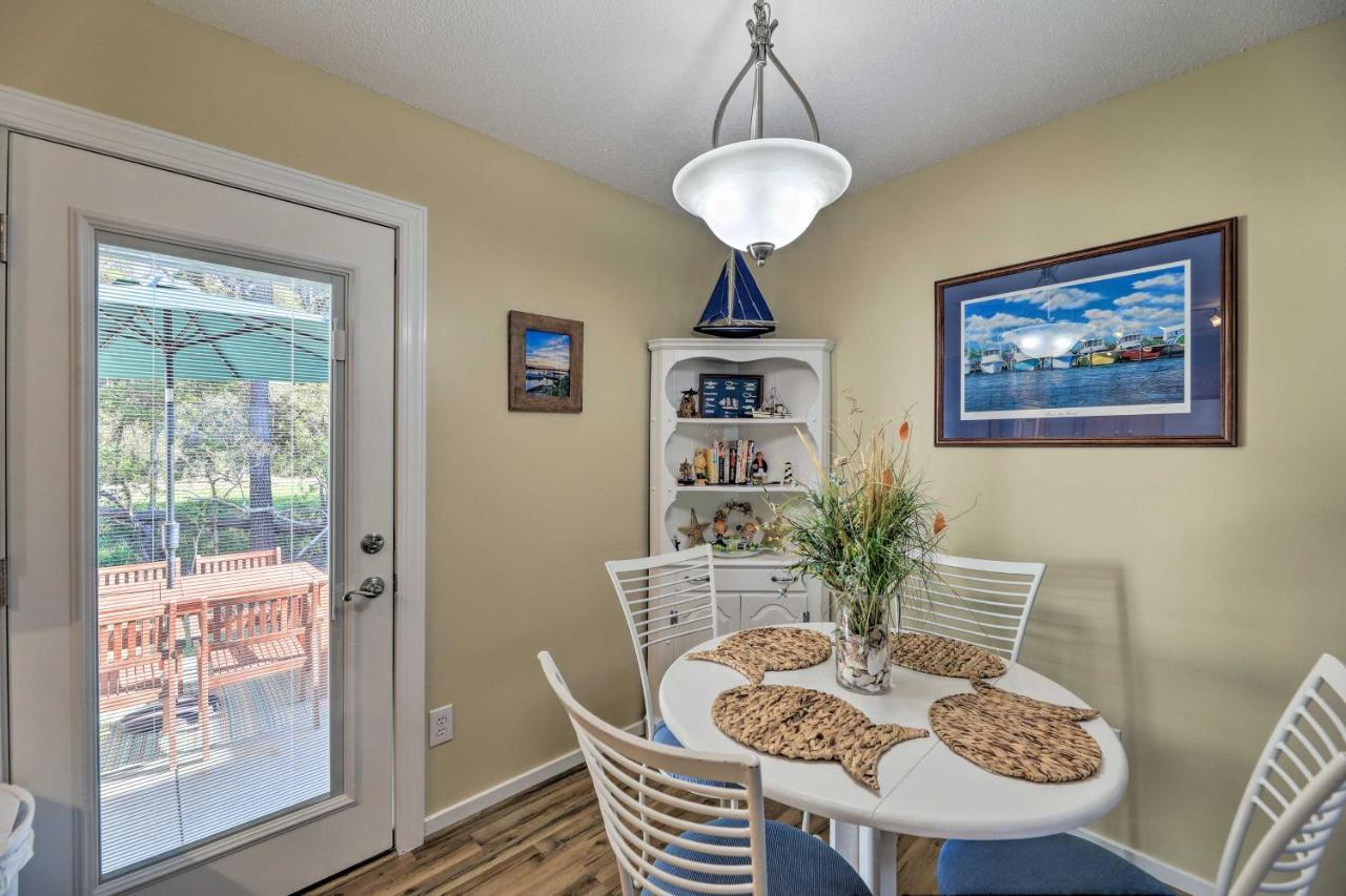 Beaufort Pad With Patio 3 Blocks To Waterfront! Exteriör bild